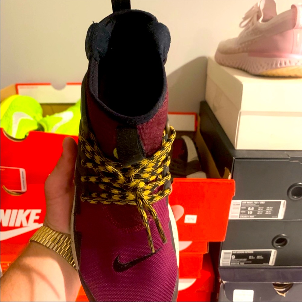 Nike Prestos -special edition - slight high top!!